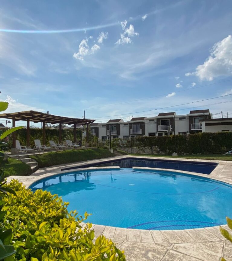 Colinas del Norte Casas con diseño y confort en Guatemala